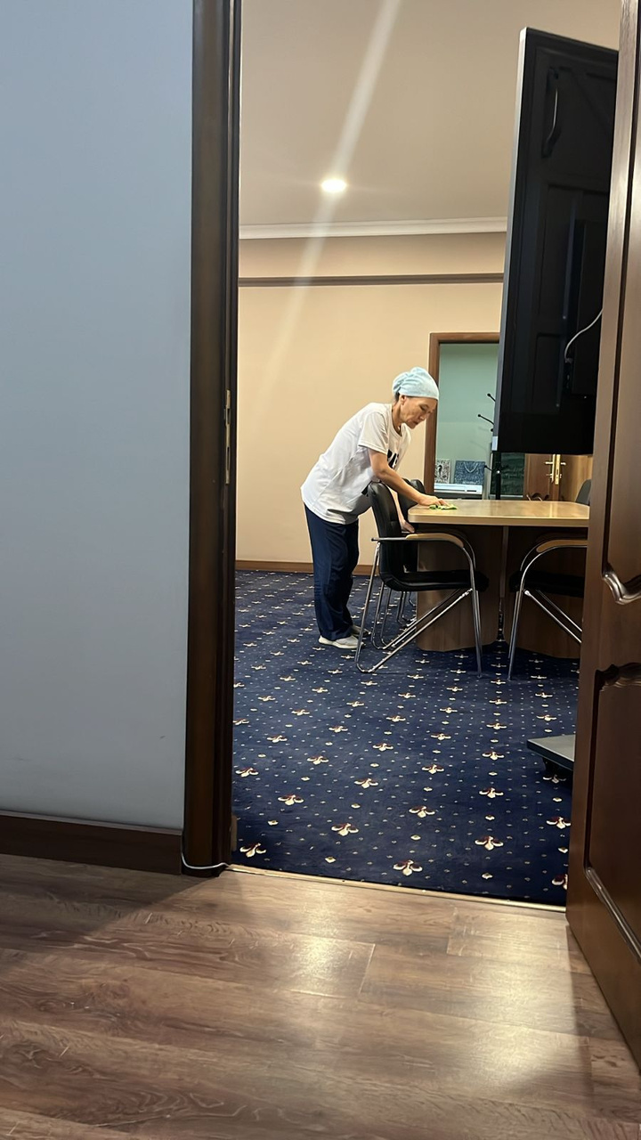 Уборка переговорной
